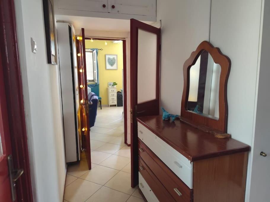 Mendes Family Homestay - B&B In The Heart Of Прая Екстериор снимка