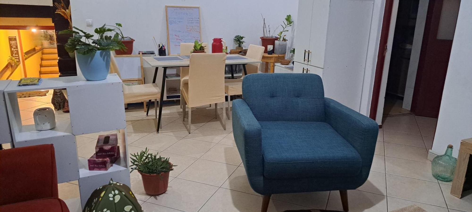 Mendes Family Homestay - B&B In The Heart Of Прая Екстериор снимка